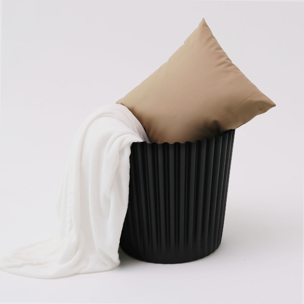 Cupcake Stackable Bar Stools Set of 4 Black