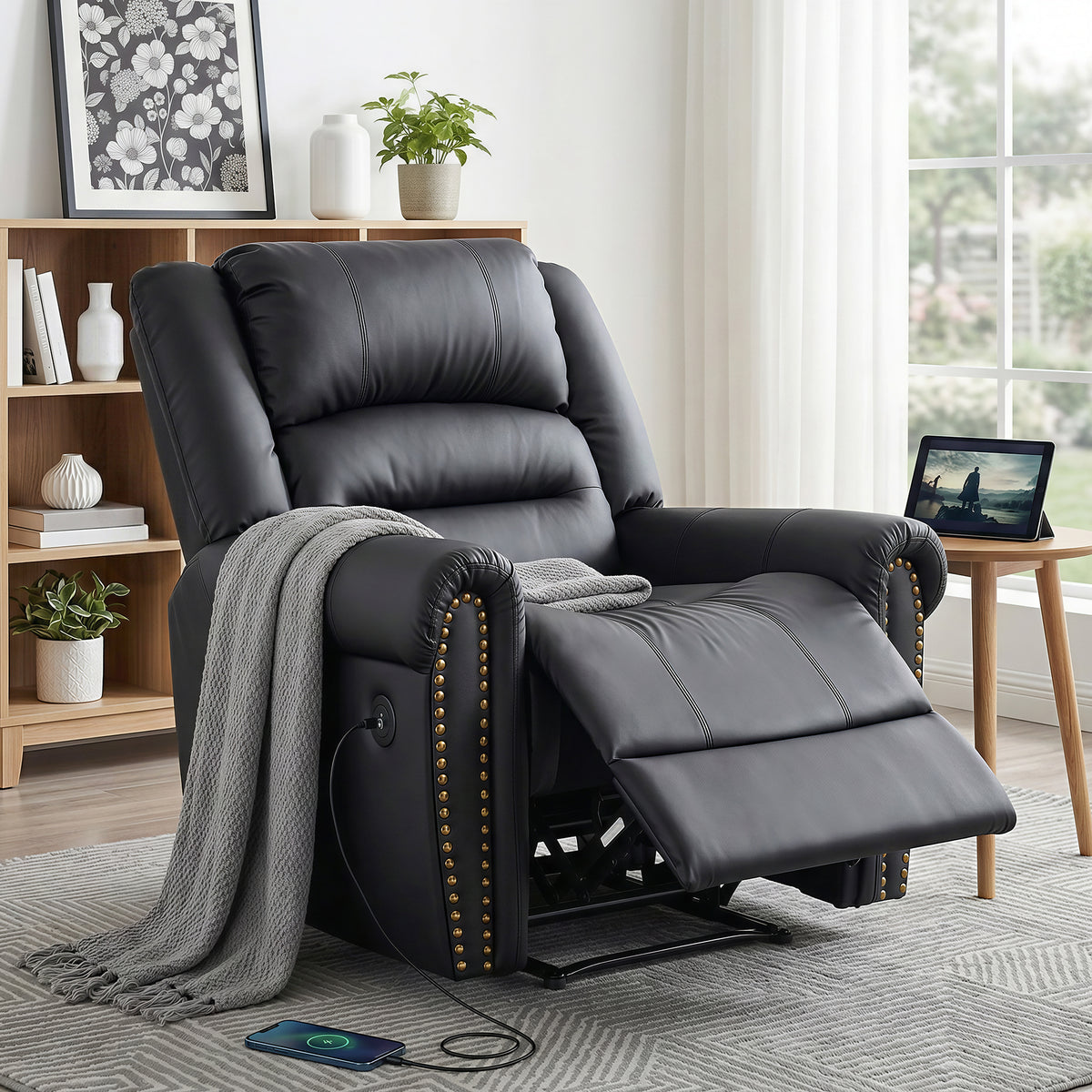 Artiss Faux Leather Manual Recliner Chair 150kg Black