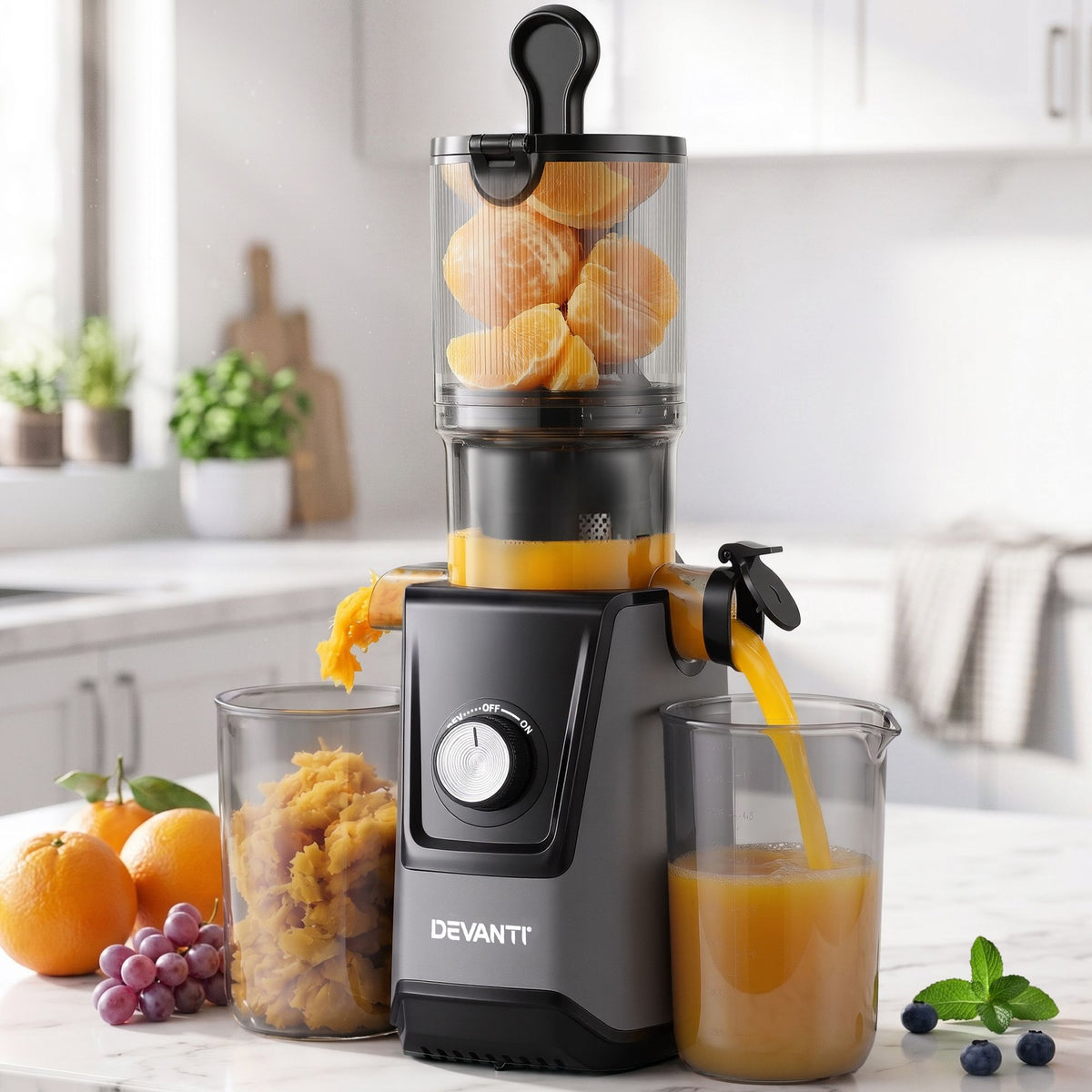 DEVANTI Cold Press Slow Juicer 200W, Fruit and Vegetable Juice