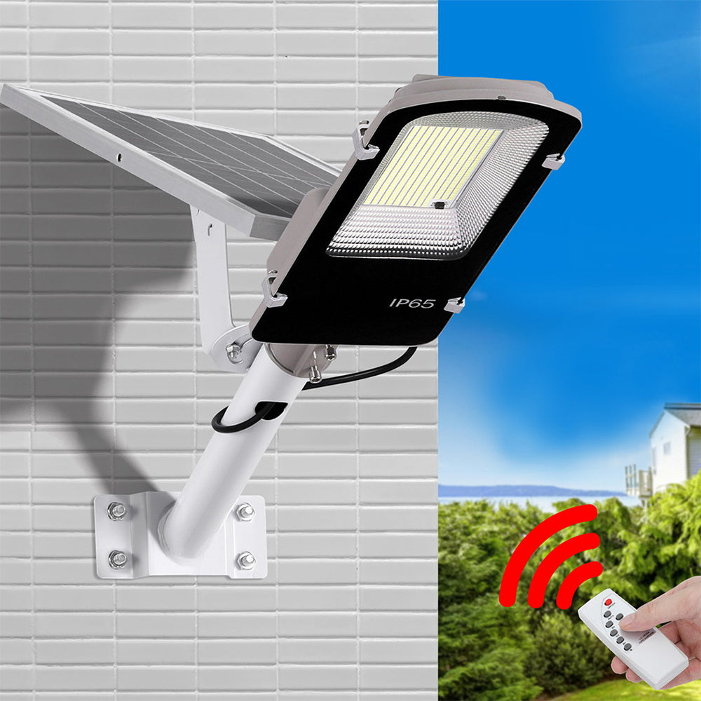Leier 386 LED Solar Street Light Motion Sensor Remote Black