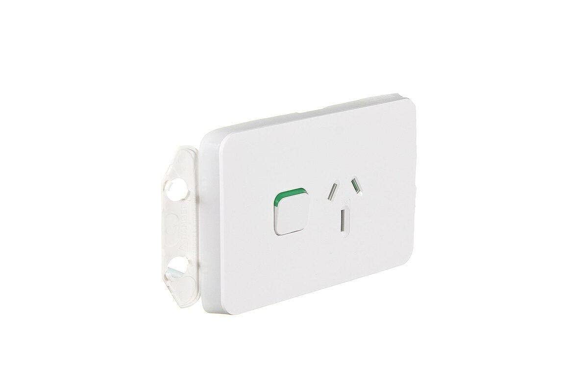 15 A 250 V Horizontal Single Switch Socket