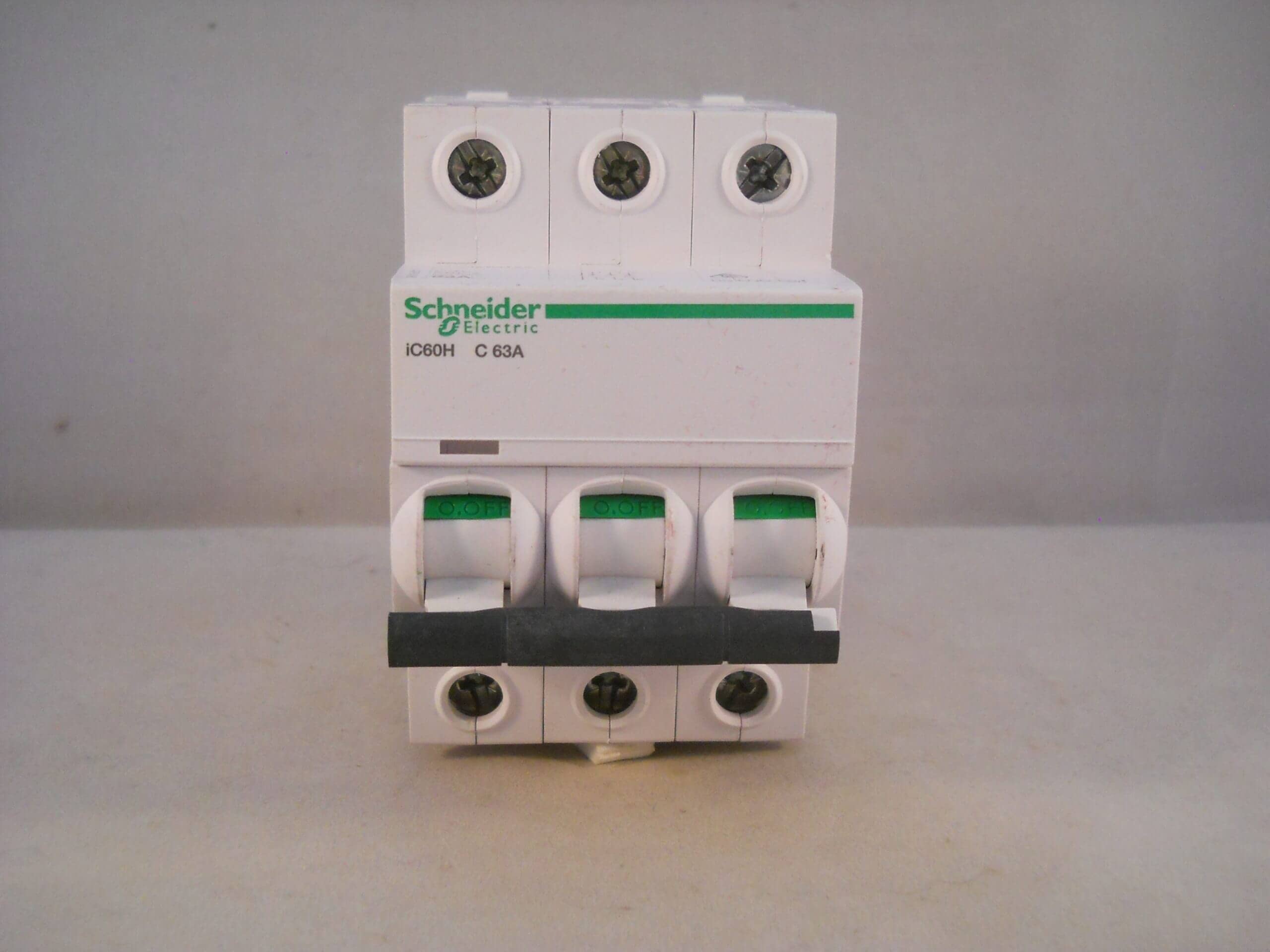 Schneider Electric Acti9 iC60H 3P 63A C Miniature Circuit Breaker