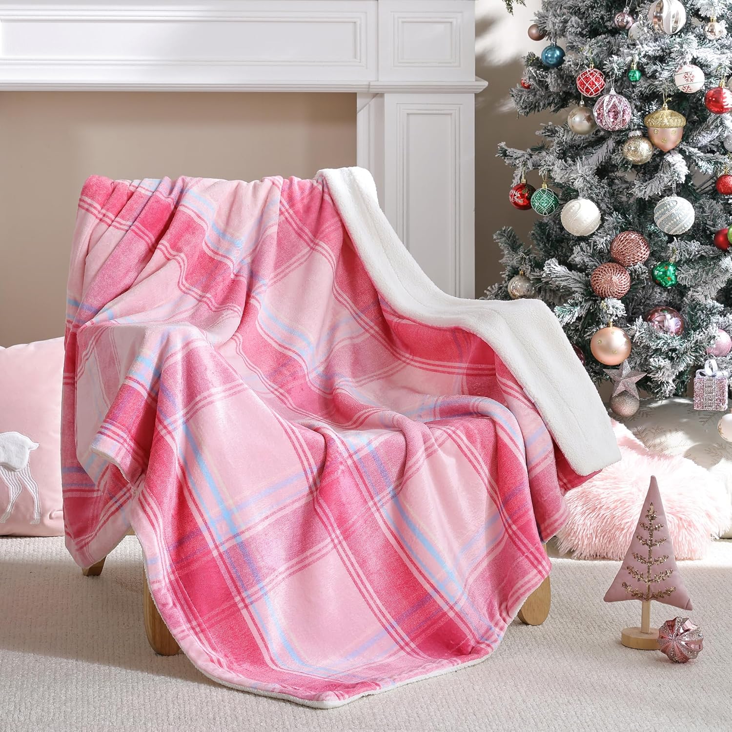 Christmas Plaid Pink Blanket - Soft Sherpa & Flannel Throw Blanket for Couch and Bed, Lightweight Cozy Checkered Fleece Blanket 50x60 Inches - Classic Buffalo Style for Christmas Decor