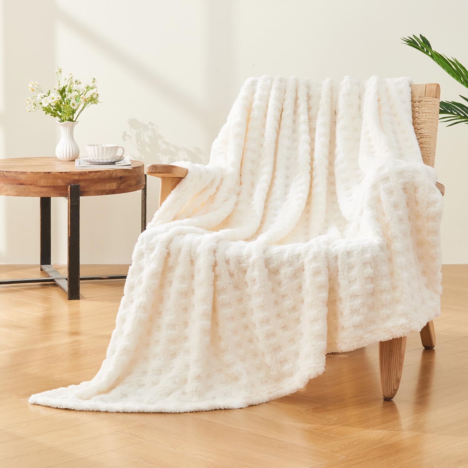 Throw Blankets for Bed Waffle White Blanket for Women Cozy Soft Fluffy Fleece Throw Blanket for Couch Lightweight Breathable Bed for All Season Cream 50x70