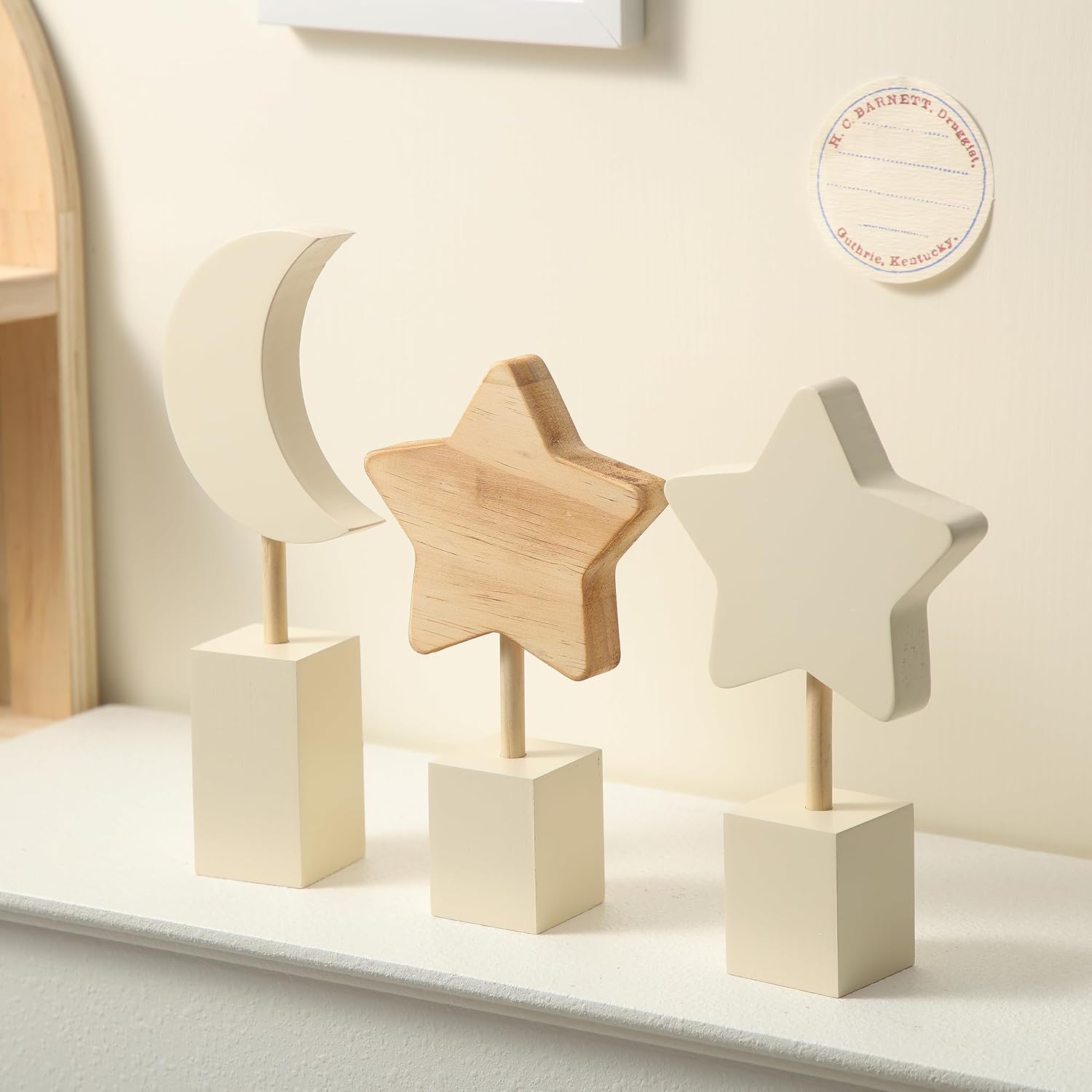 3 Pcs Boho Nursery Shelf Decor Wooden Moon and Star Nursery Decor Set Cute Bohemian Children Kids Decoration for Boys Girls Farmhouse Bedroom Kindergarten Classroom Playroom Bookshelf