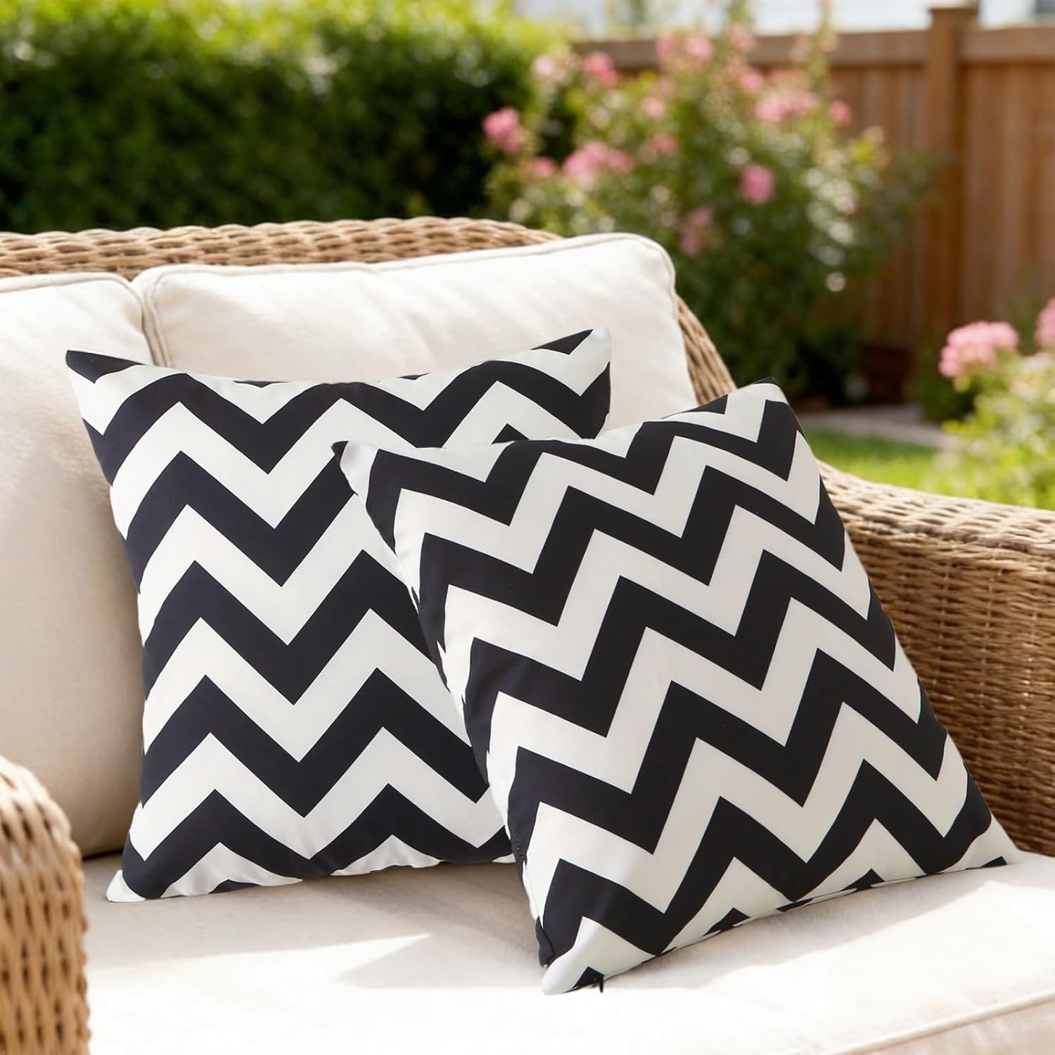 18" x 18" Throw Pillows with Inserts, Pack of 2 Outdoor Waterproof Striped Pillow, Square Decorative Pillows for Patio Furniture Garden Couch Sofa Home Black Wavy Stripes