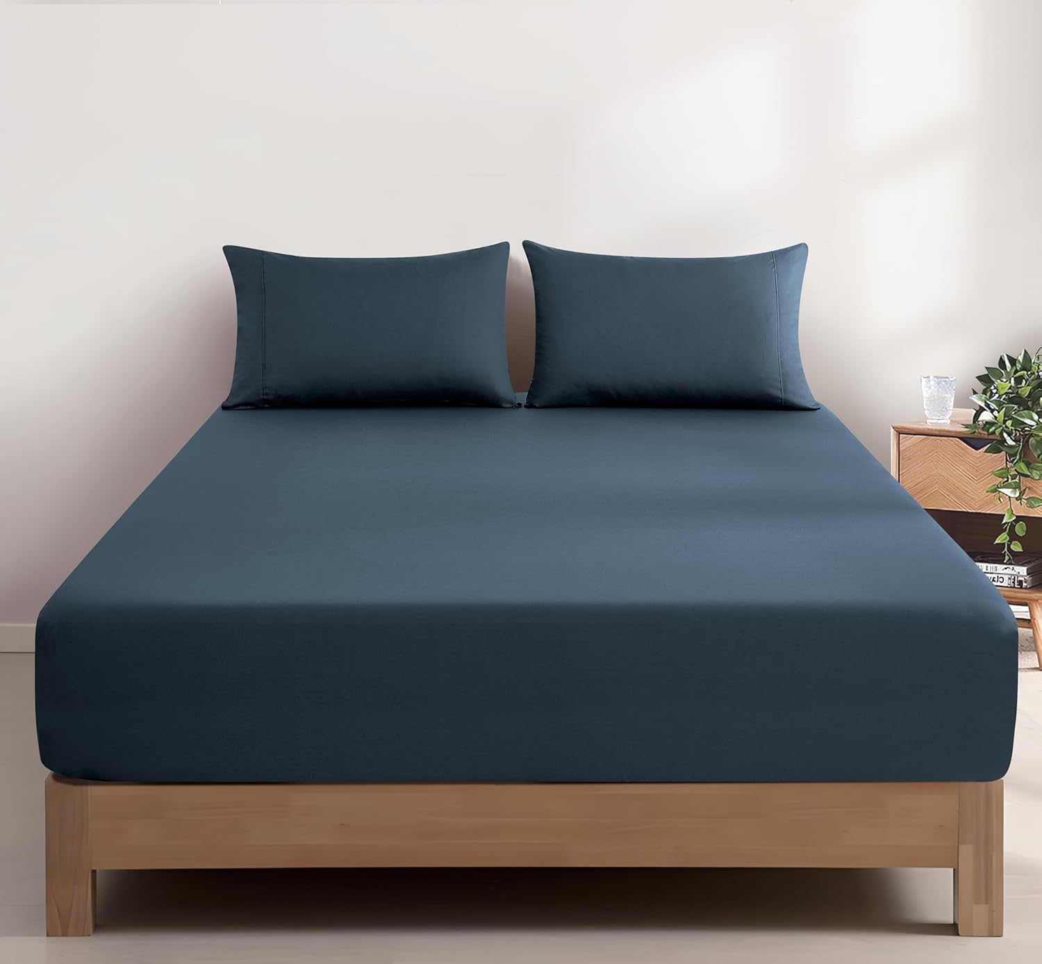 100% Vintage Washed Cotton Fitted Sheet Combo Set – 100% Natural Cotton, Ultra Soft & Breathable – Includes Fitted Sheet & Pillowcases – Machine Washable Indigo, Single