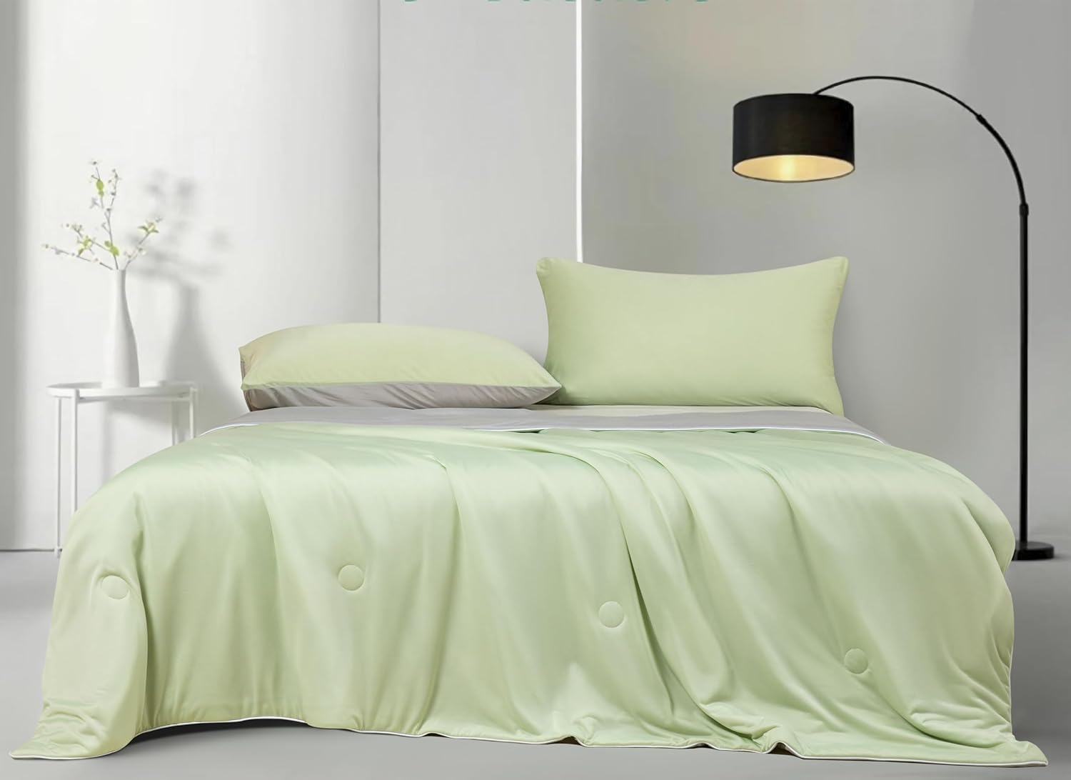 Ice Cooling Reversible Summer Comforter Blanket Green and Grey, Queen/King