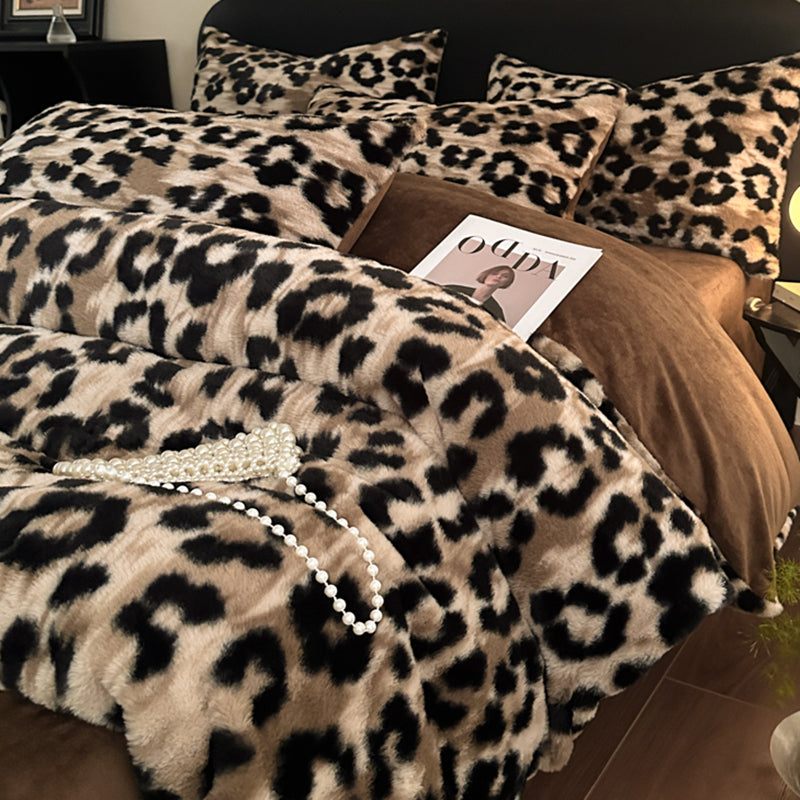 Brown leopard-print Luxury Winter Faux Rabbit Fur Bedding Set - 4-Piece Melange Style Plush Set for 1.8m Beds 200x230cm Duvet Cover