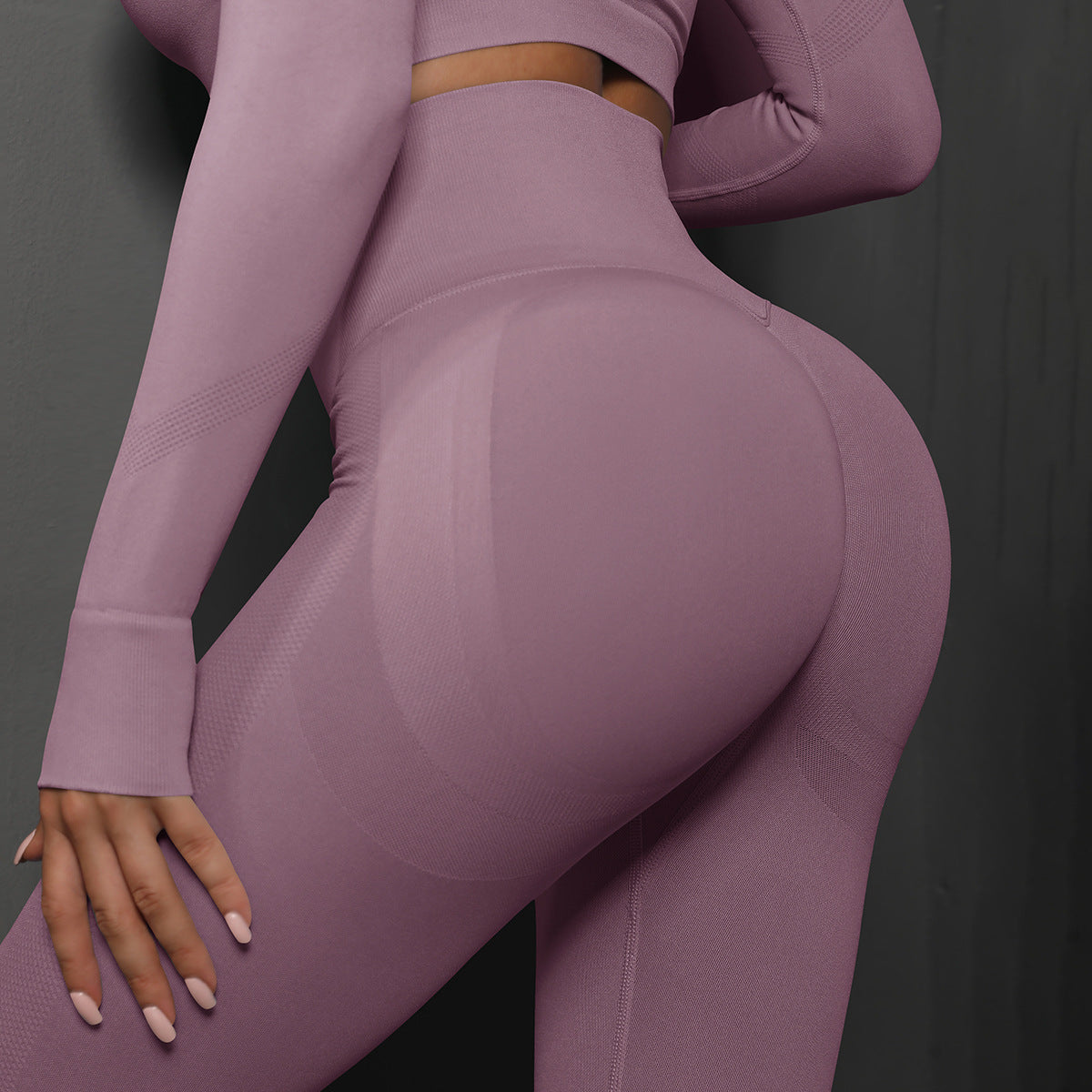 Size M Light Purple Seamless High-Waisted Yoga Pants for Women - Lift Workout Leggings for Running, Gym, and Fitness