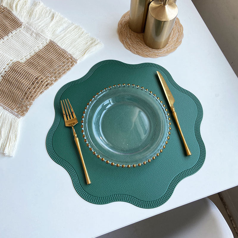 Green Nordic Style Faux Leather Placemats Set of 4 - Heat-Resistant Waterproof Table Mats 38x38cm cutlery not included