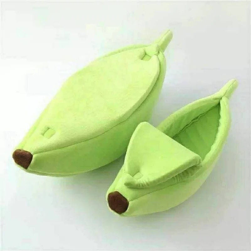 Green Cozy Banana Peel Pet Bed - Plush & Warm Cave House for Cats & Small Dogs Large