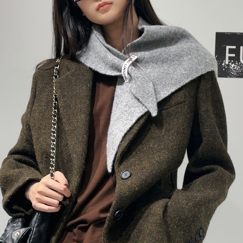2-Piece Light Grey Elegant Wool Blend Triangle Scarf - Luxurious Knit Shawl for Women 39 x 110cm