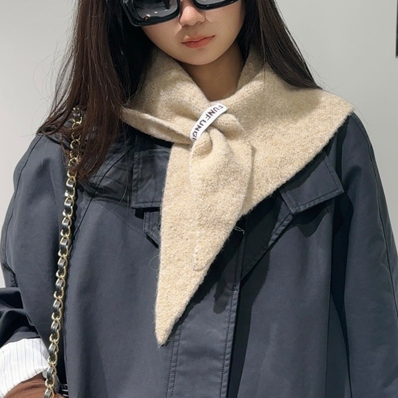 2-Piece Khaki Elegant Wool Blend Triangle Scarf - Luxurious Knit Shawl for Women 39 x 110cm