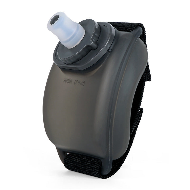 Wearable Sports Wrist Water Bottle - 200ml BPA-Free Silicone Flask with Adjustable Strap & Bite Valve Black