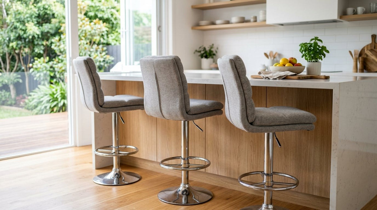 Maximize Comfort: Key Ergonomic Features in Bar Stools