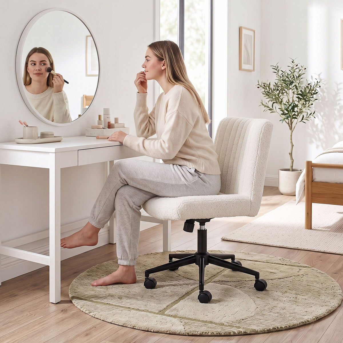 Artiss Armless Cross Legged Office Chair Teddy Fleece Beige