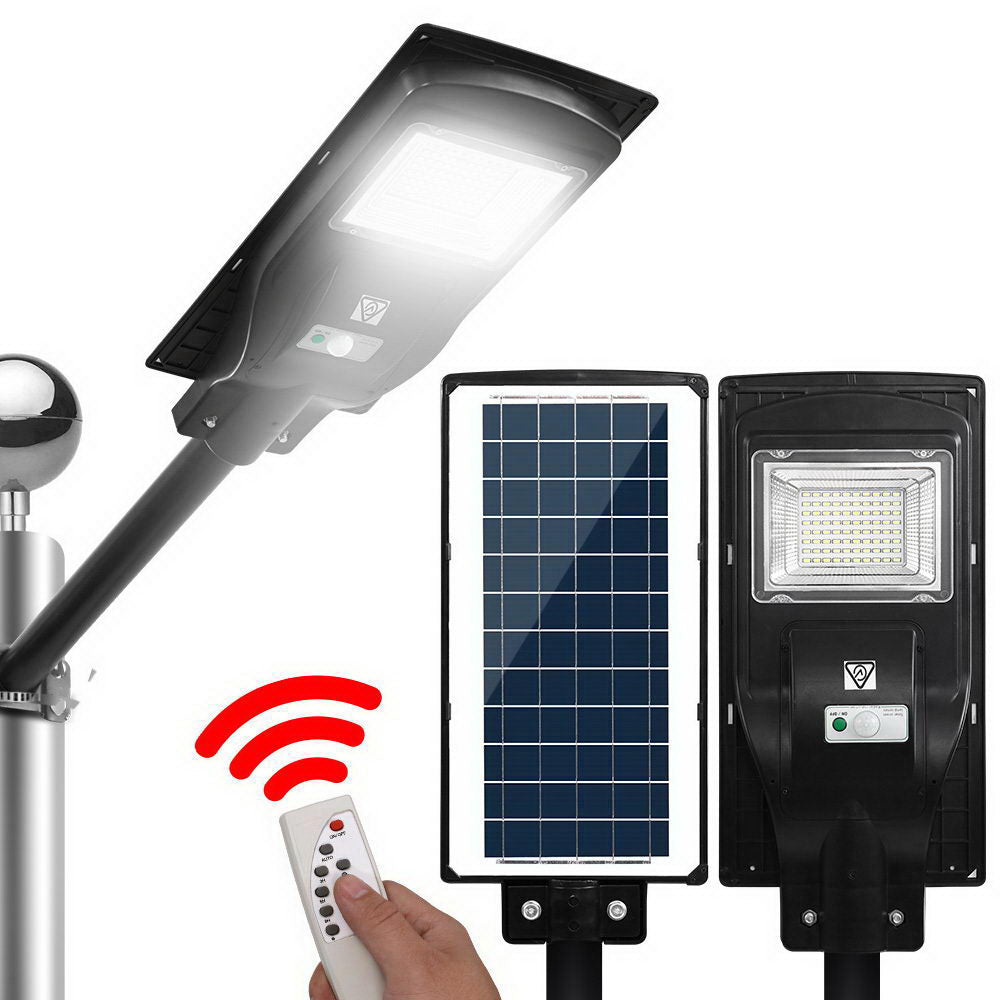 Leier 90W LED Solar Street Light Motion Sensor Remote Black