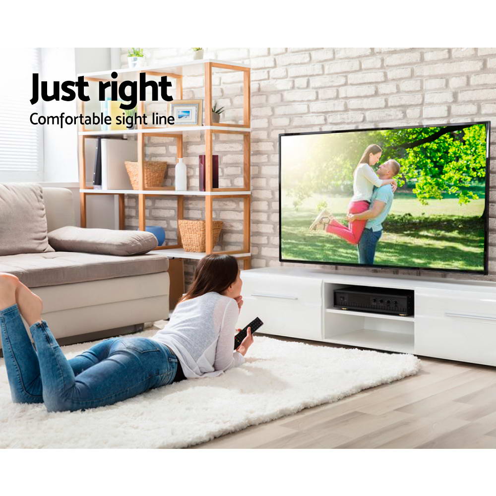 Universal 32"-70" TV Wall Mount Bracket Tilt Slim Black