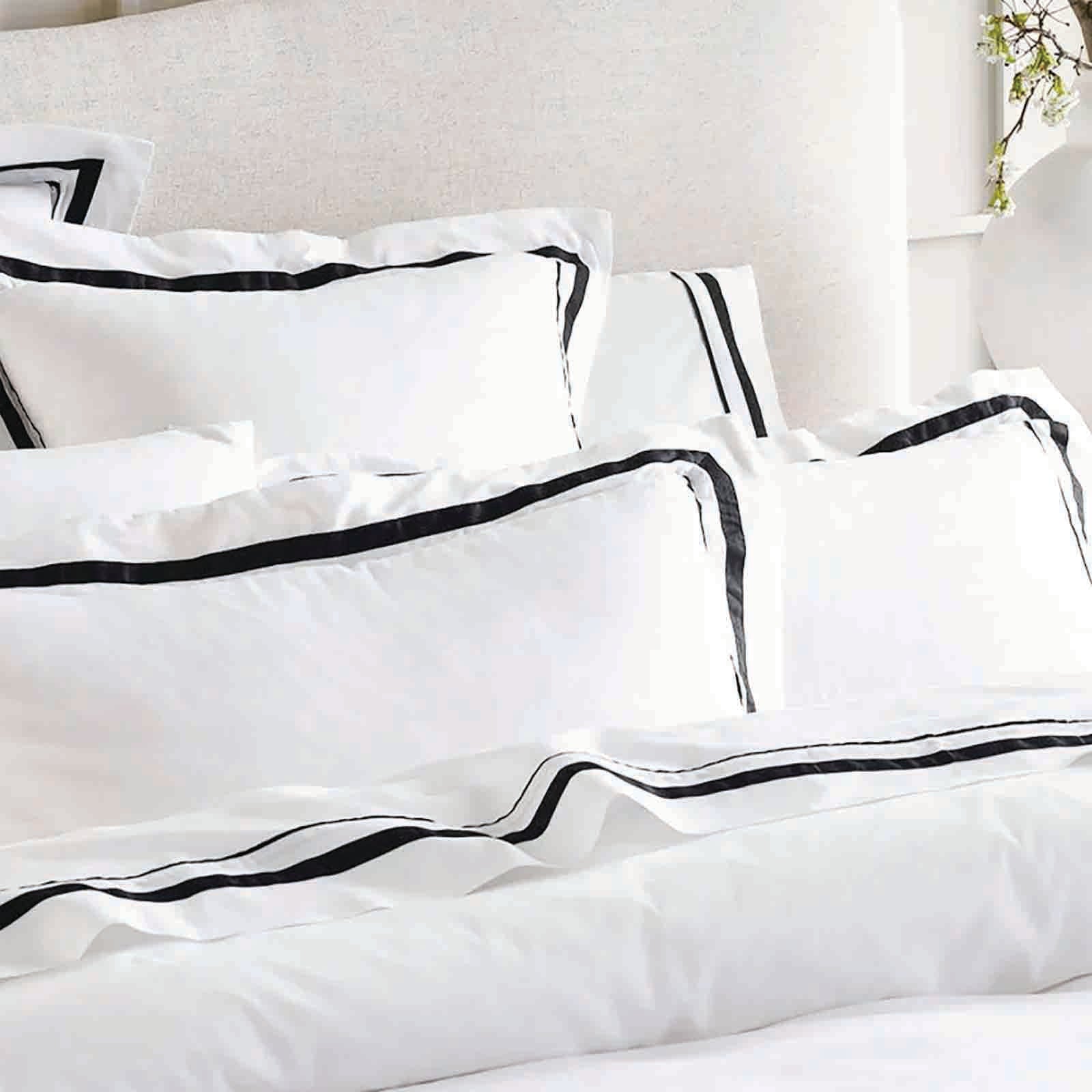 Cloud 1000 TC Egyptian Cotton White Charcoal King Quilt Cover Sets by Renee Taylor