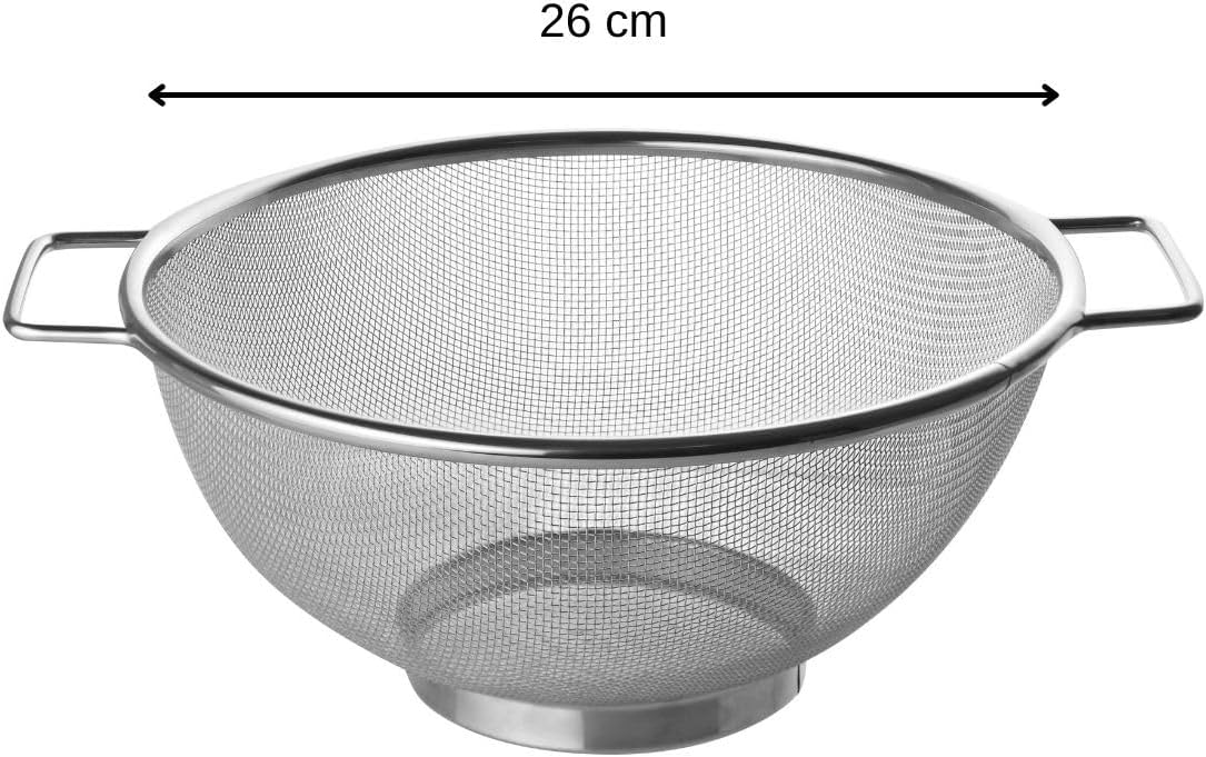 Fackelmann sieve Ø 26 cm, colander made of stainless steel, fine-mesh sieve with handles as a perfect kitchen accessory and kitchen helper in your kitchen, dishwasher safe Color: silver , Quantity: 1