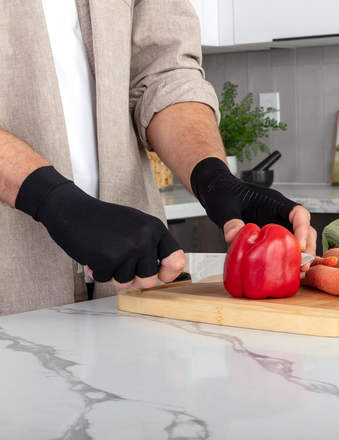 Rheumatism Gloves - Compression Gloves - Unisex - Osteoarthritis - Rheumatism - Arthritis - RSI - Carpal Tunnel Syndrome - S - Copper Half Finger