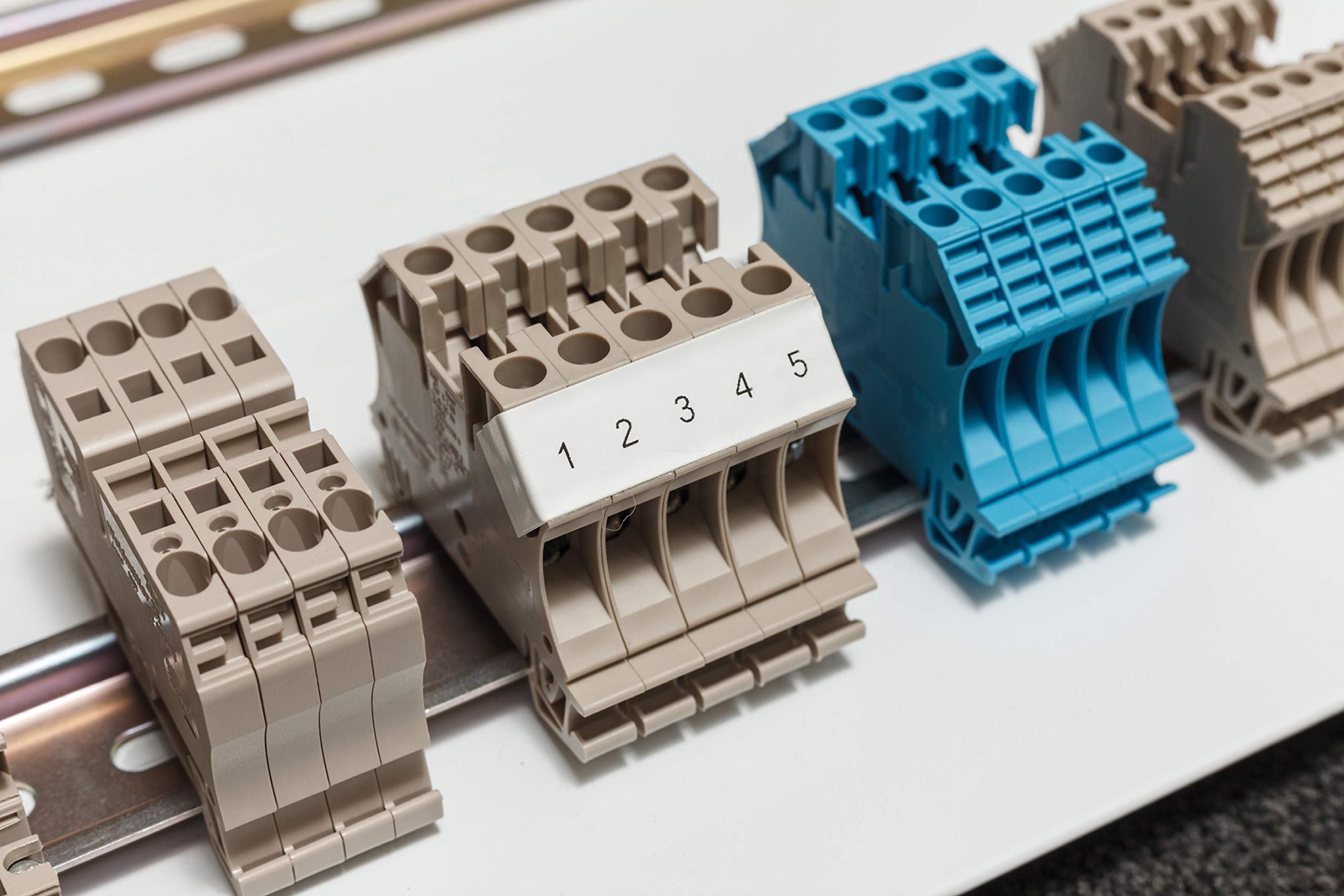 Brady M21-750-499 16' Length, 0.75" Width, B-499 Nylon Cloth, Black On White Label for BMP21, ID PAL, and LABPAL Printers