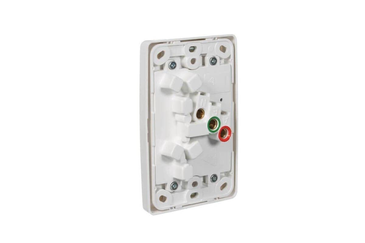 Vertical, 10 A 250 V Twin Switch Socket Outlet