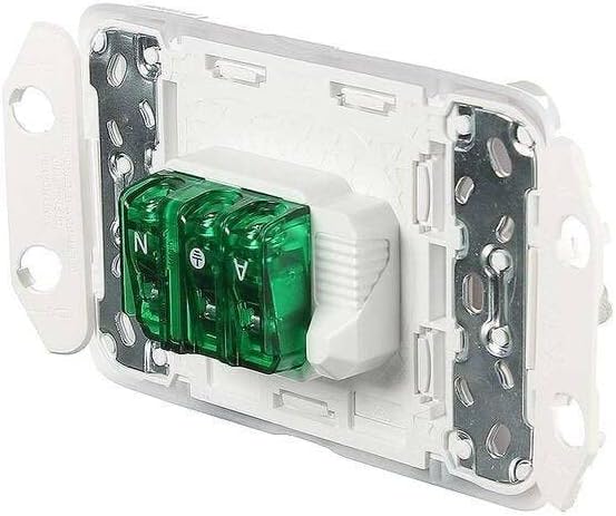 15 A 250 V Horizontal Single Switch Socket