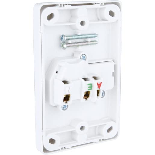Classic C2000 Series 10AMP Vertical Mount Single Socket Outlet, White Electric
