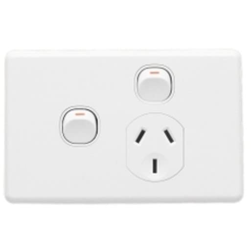 C2000 Series Single Switch Socket Outlet with Removable Extra Switch, White Electric