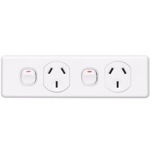 C2000 Series Classic 250V 10A Horizontal Twin Skirting Switch Socket Outlet, White Electric