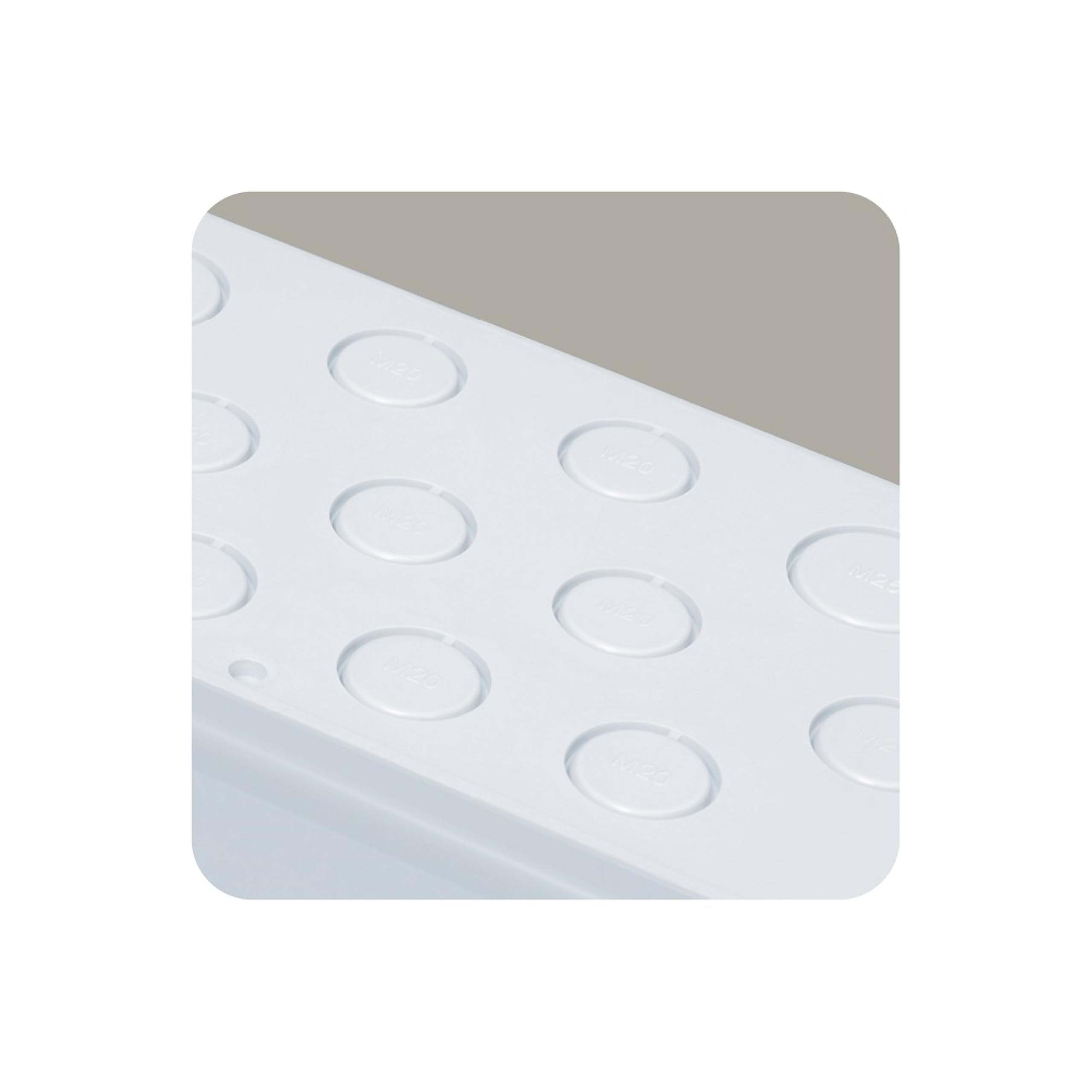 Legrand, Plexo 601974 Wet Room Distributor, Fuse Box, Surface-Mounted, IP65 - IK09, 1 Row, 4 Modules, Indoor and Outdoor Use, Retrofittable, Protection Class II, -20 to +70 °C, 200 x 128 x 115.6 mm