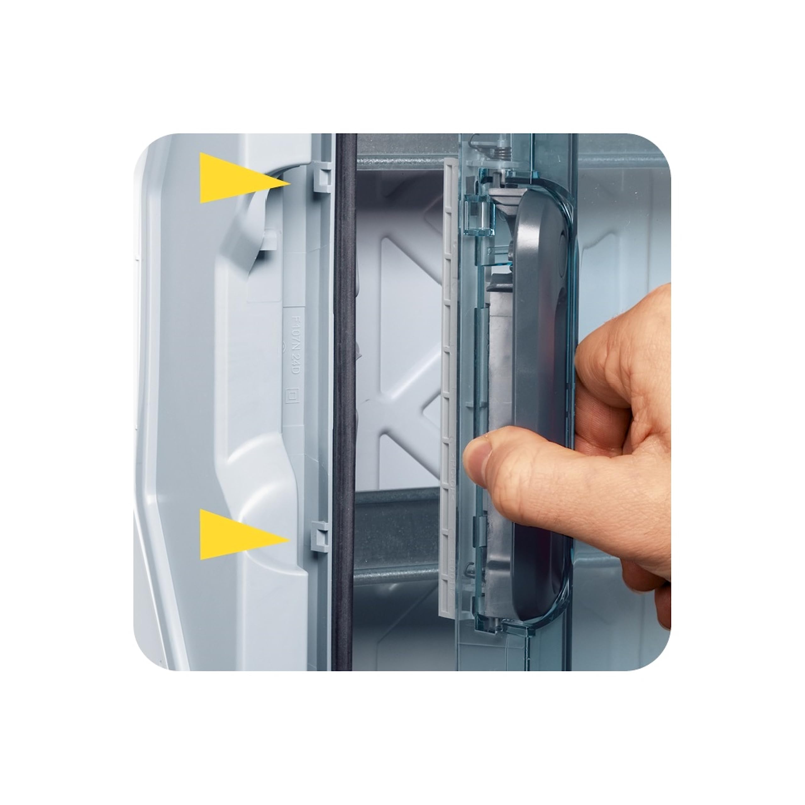 Legrand, Plexo 601978 Wet Room Distributor, Fuse Box, Surface-Mounted, IP65 - IK09, 1 Row, 8 Modules, Indoor and Outdoor Use, Retrofittable, Protection Class II, -20 to +70 °C, 200 x 200 x 115.6 mm