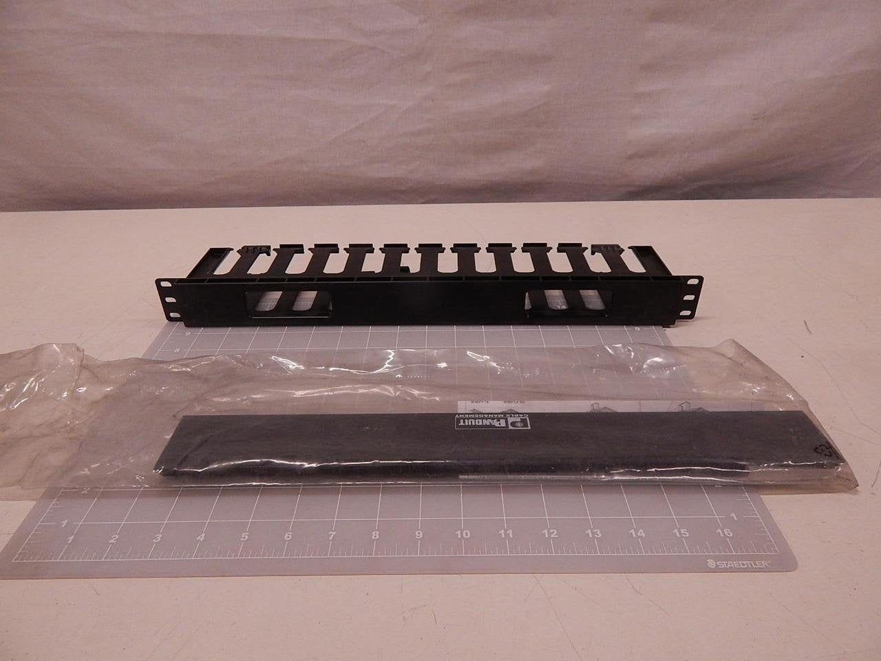 Panduit WMPFSE Horizontal Cable Manager Black 1 RU Black