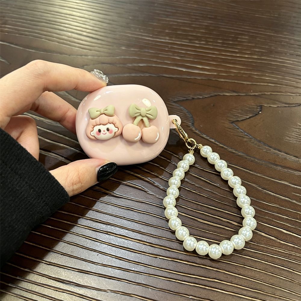AirPods Pro Electroplated Heart Black Shell + Smiling Face Bracelet