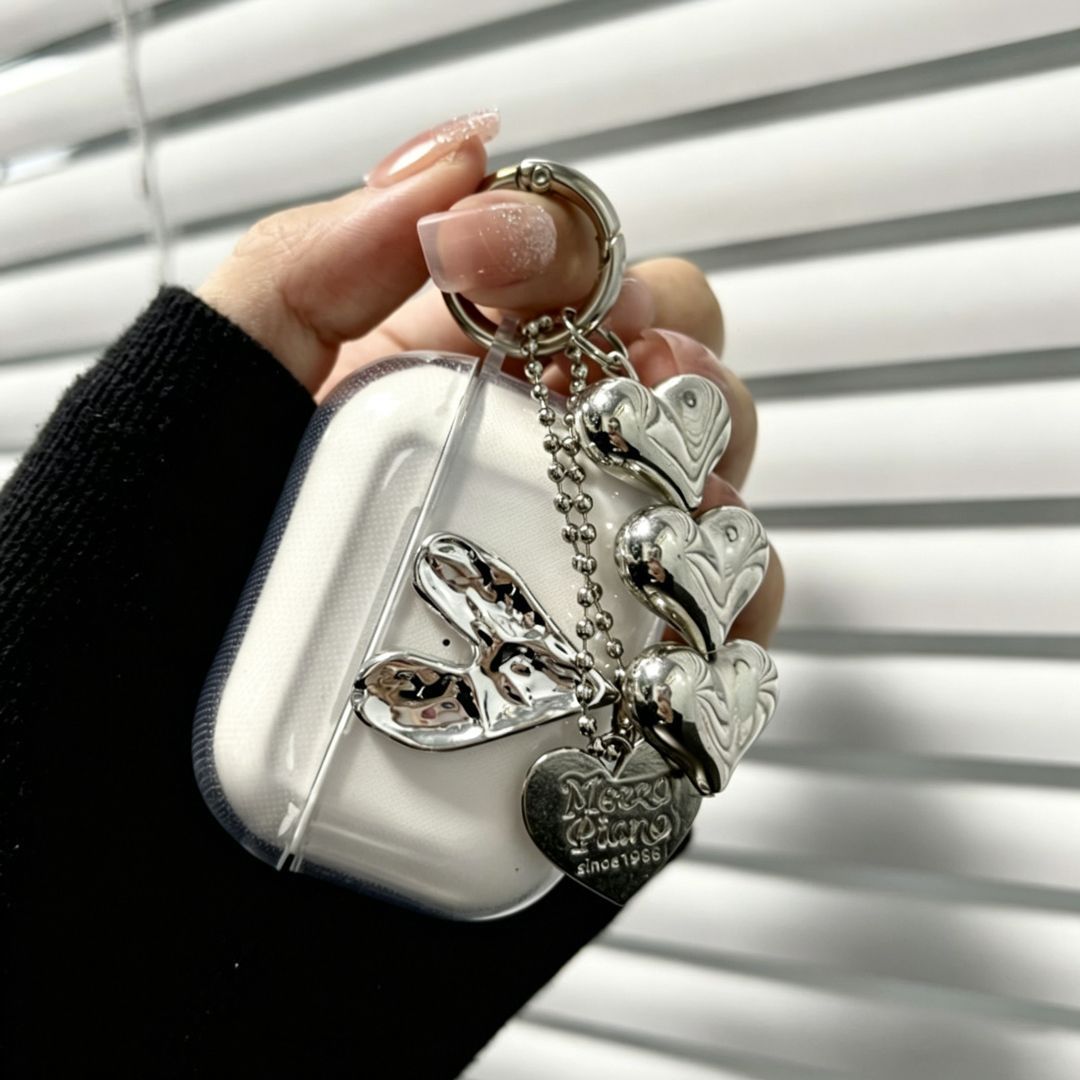 Irregular Heart Transparent Shell + Three Hearts Apple AirPods 4