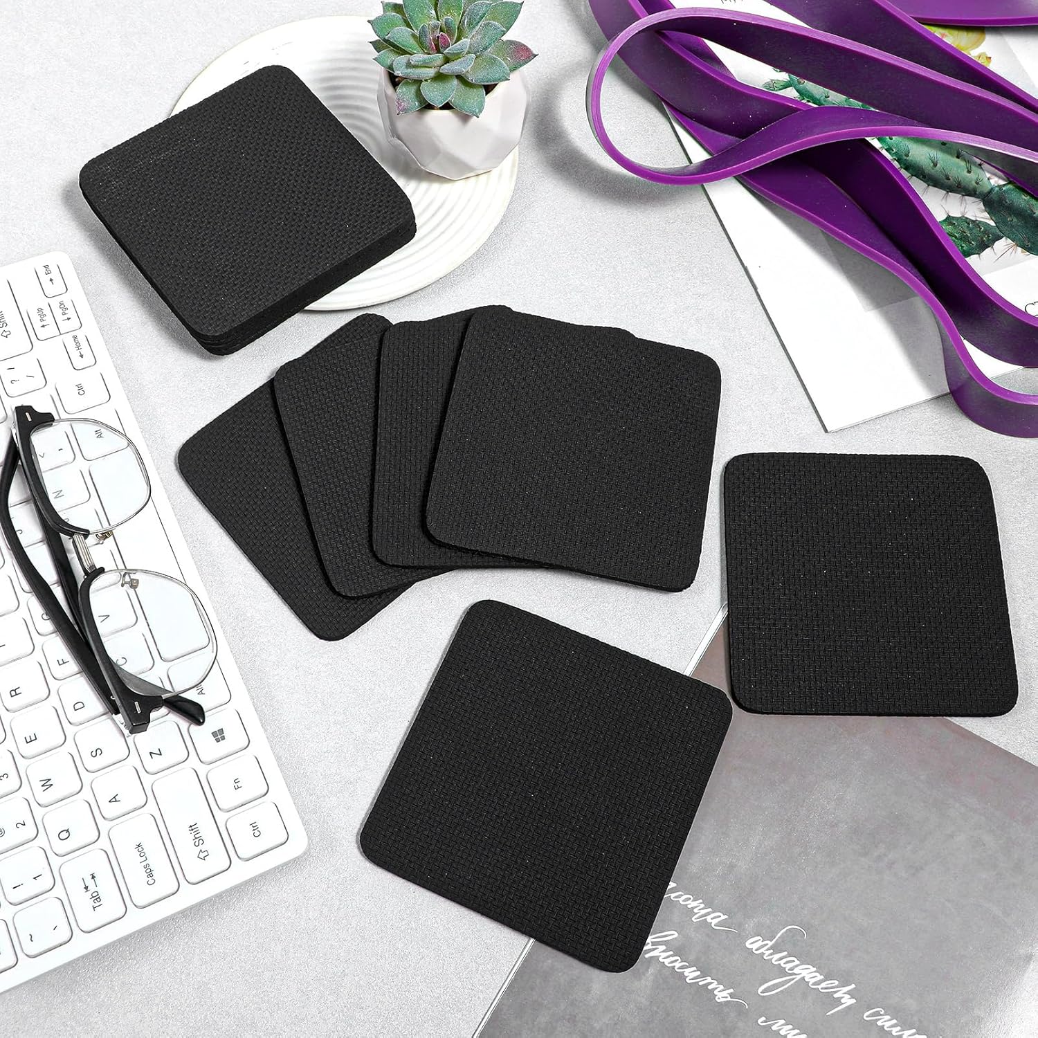 8 PCS Gym Grip Pads Rubber Weight Big Back Lifting Grips Workout Hand Pads Anti-Slip Weight Training Hand Grips Hands Protector for Gym Pull up Training Men Women No Sweaty Black