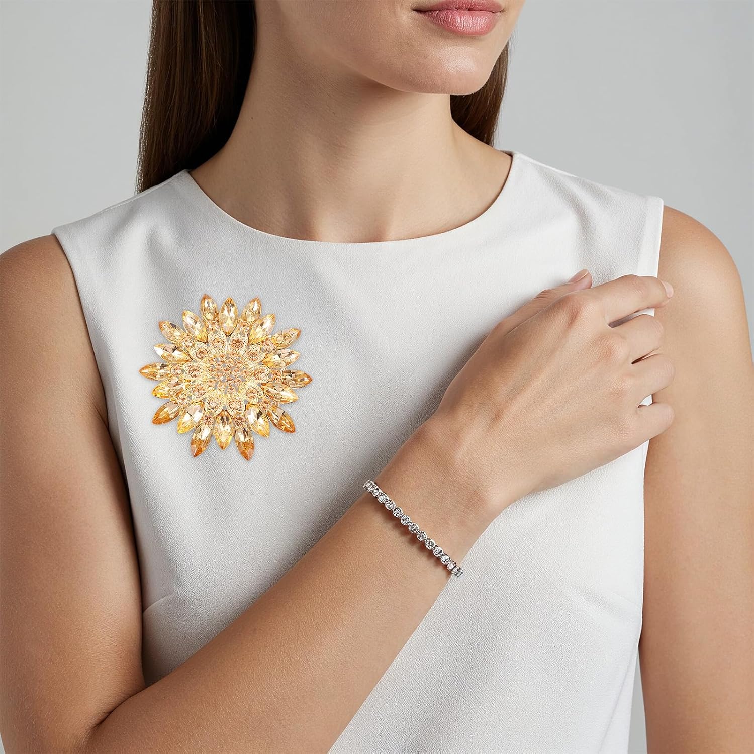 Rhinestone Flower Brooch Pin, 2.55" Fashion Large Crystal Flower Brooches for Women Floral Lapel Pins for Wedding Party Birthday Dance Banquet Dress Hat Suit Bag Accessories Jewelry