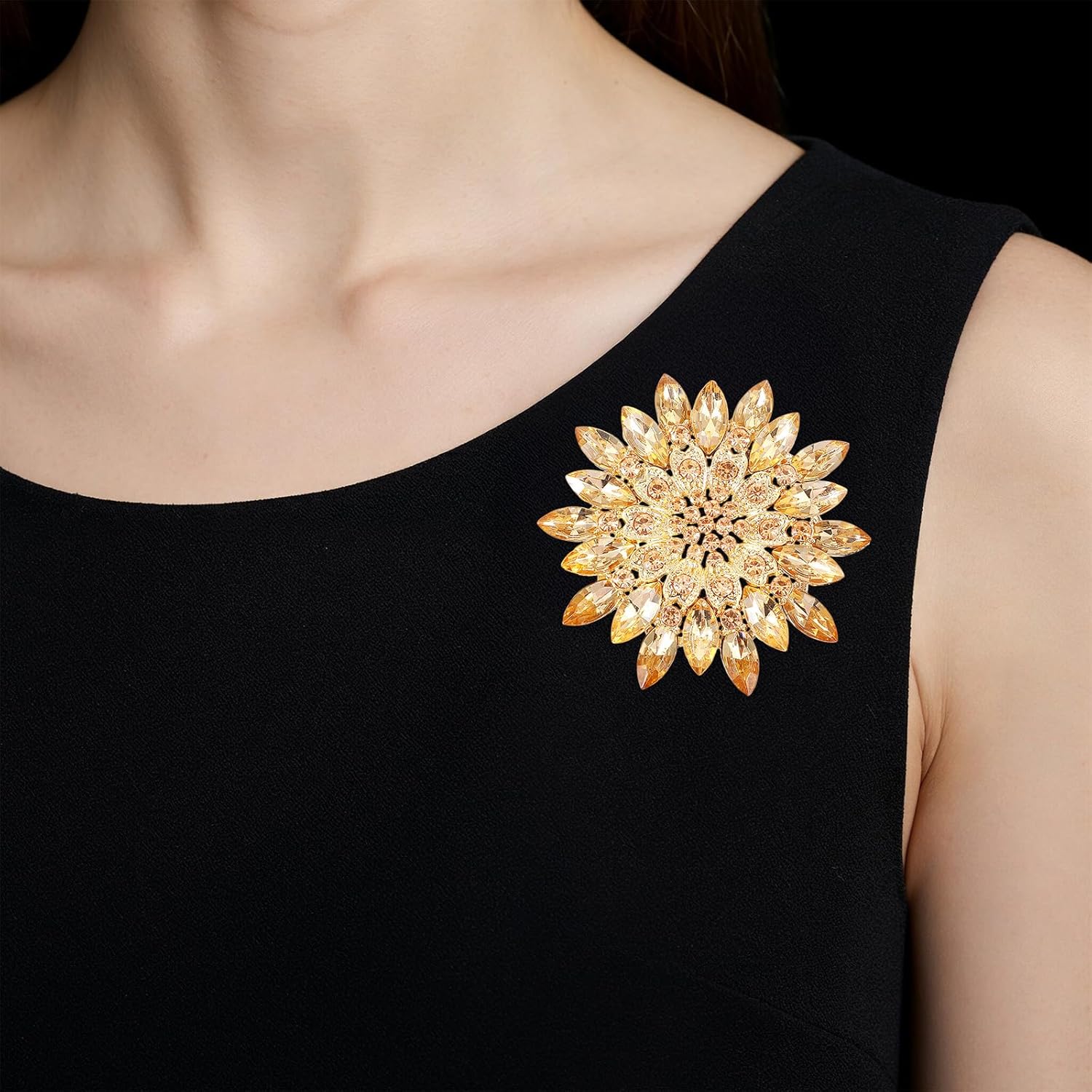 Rhinestone Flower Brooch Pin, 2.55" Fashion Large Crystal Flower Brooches for Women Floral Lapel Pins for Wedding Party Birthday Dance Banquet Dress Hat Suit Bag Accessories Jewelry