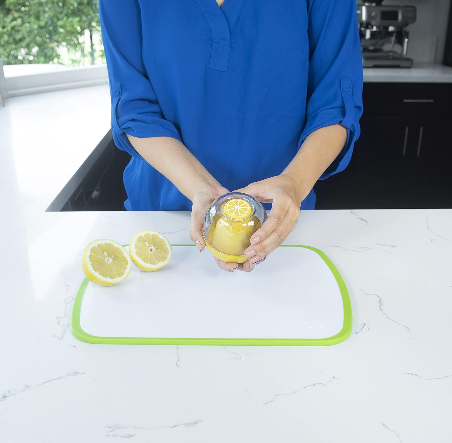 Fresh Flip Pod Lemon Storage Container, Keeps Leftover Half Flavorful and Firm in Fridge, Reusable Kitchen Gadget, BPA Free, Dishwasher Safe