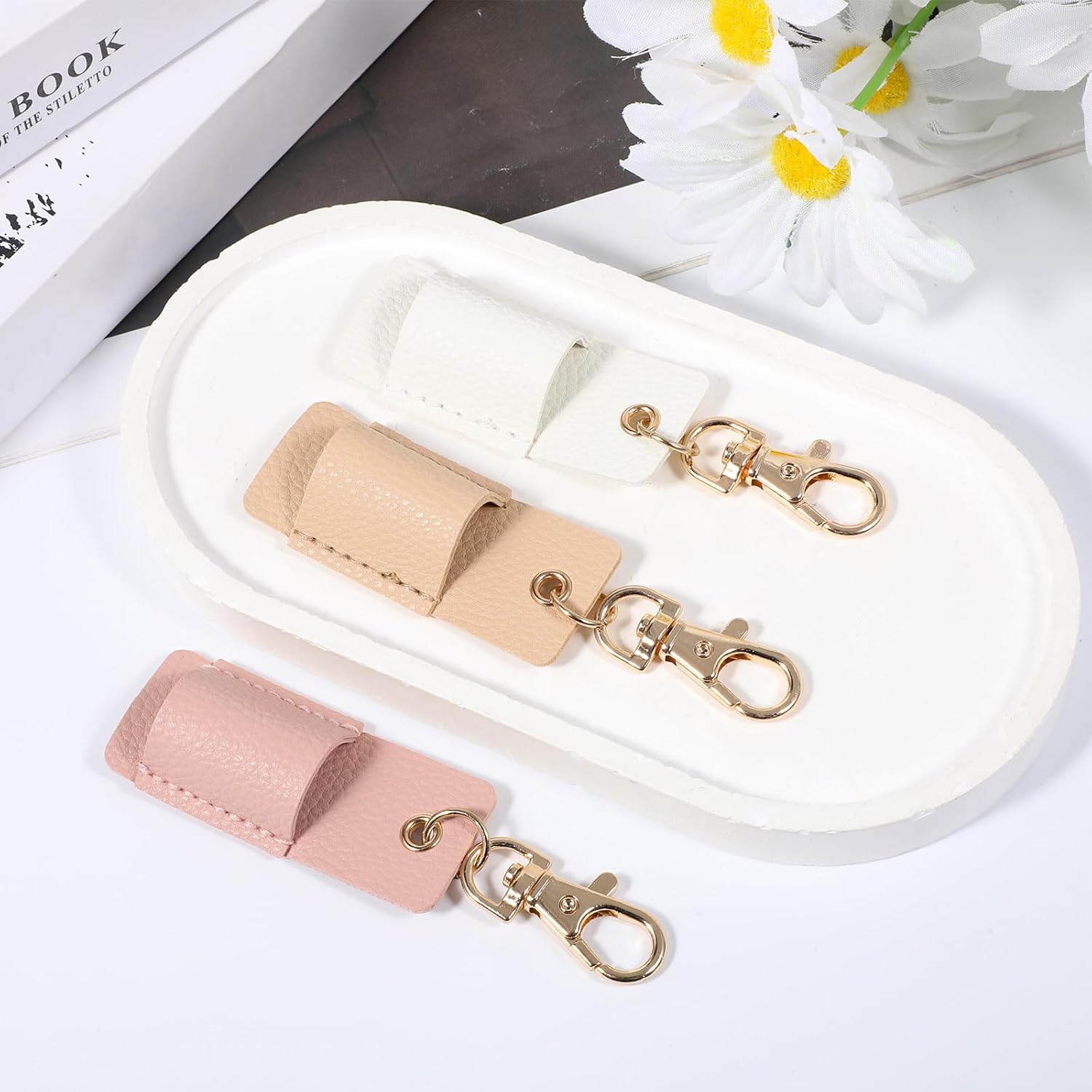 3 Pcs Pen Holder for Lanyard, Anti-Lost Neck Lanyard Pen Holder Keychain, PU Leather Retractable Pencils Clip Portable Single Pouch, Office Supplies for Badge Reels Nurses Clerks Couriers 3 Colors