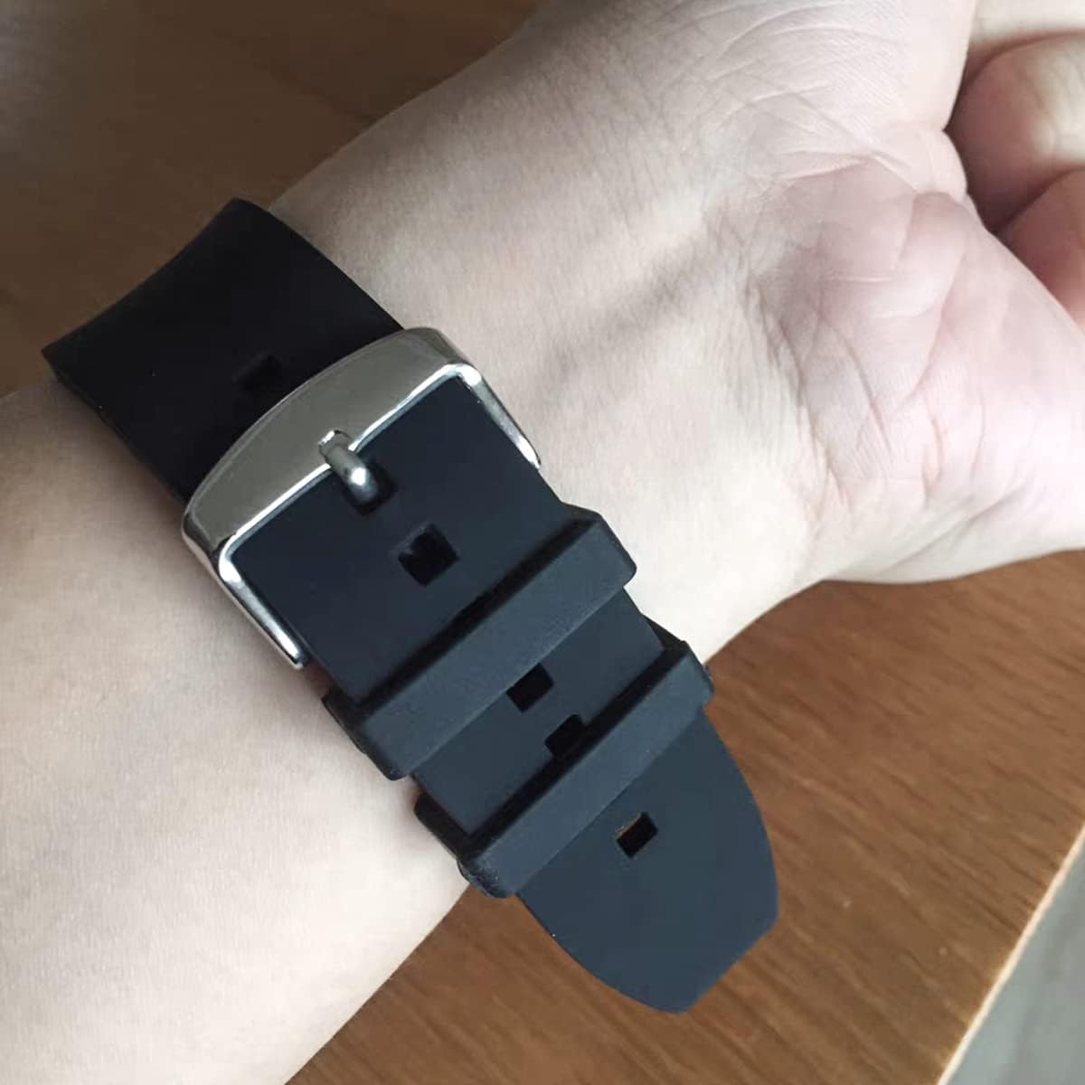 6 Pcs Watch Band Loop Holder Keeper for Resin Belt, Replacement Fastener Rings for Silicone Leather Rubber Watch Strap, Durable Fastener Retainer Size 24mm