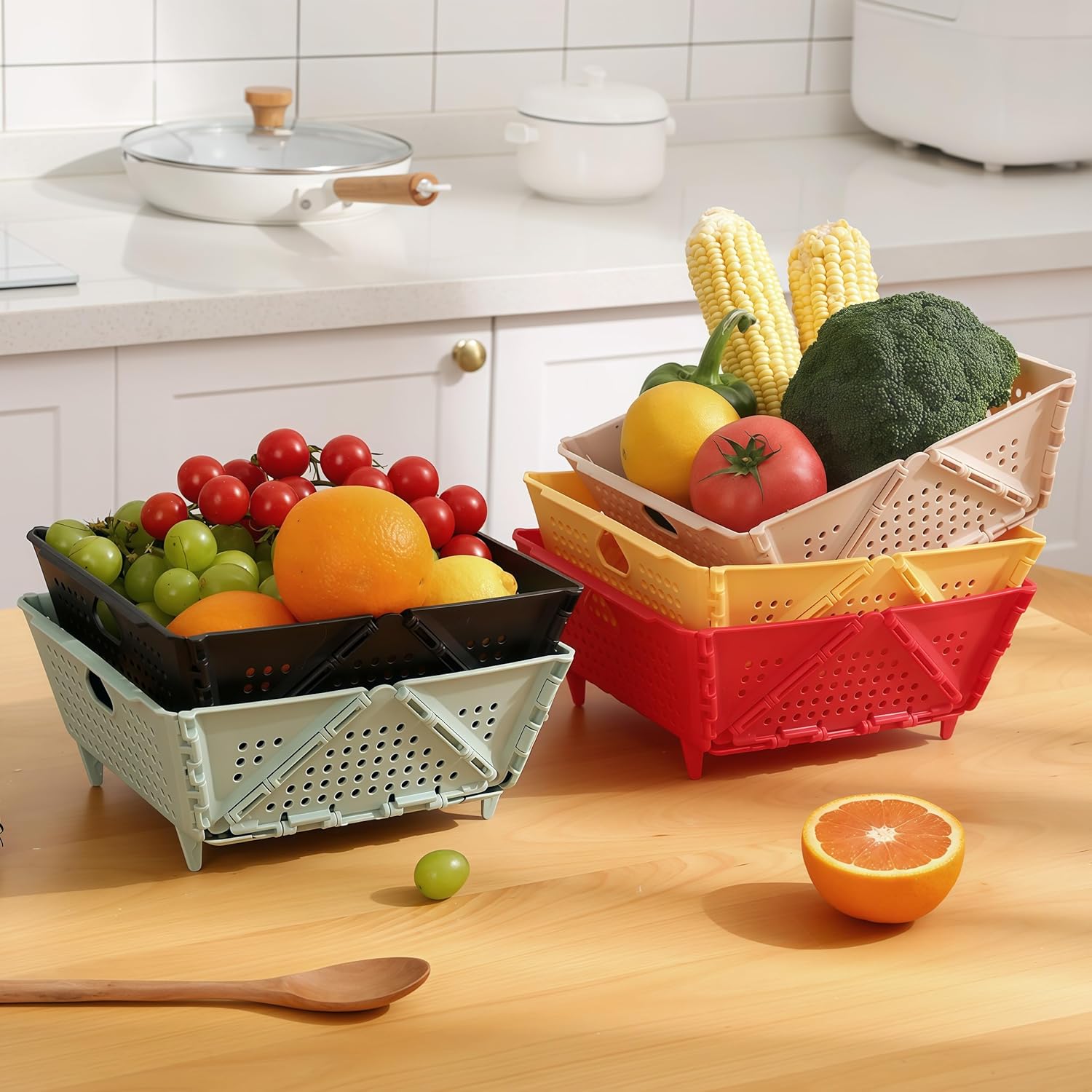 Plastic Colander Basket, Multi-Purpose Drainage & Storage Bin for Kitchen, Candy, Cookies, Holiday Snacks and Gift Items, Ventilated Organizer Tray for Home & Christmas Decorations Storage
