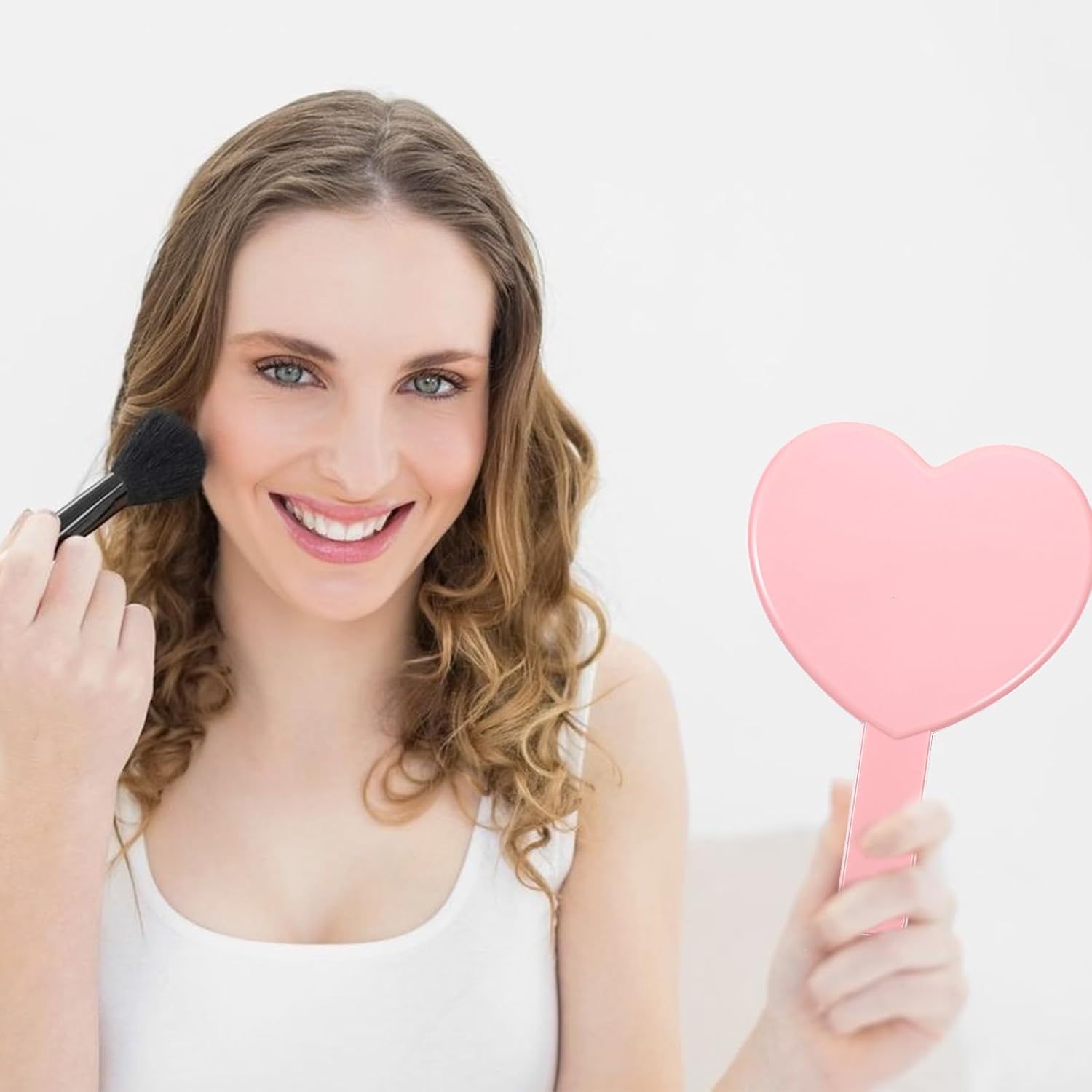 Heart Shaped Small Handheld Mirror,Handheld Eyelash Mirror Cosmetic Hand Mirrors with Handle for Portable Travel for Women Girls Pink