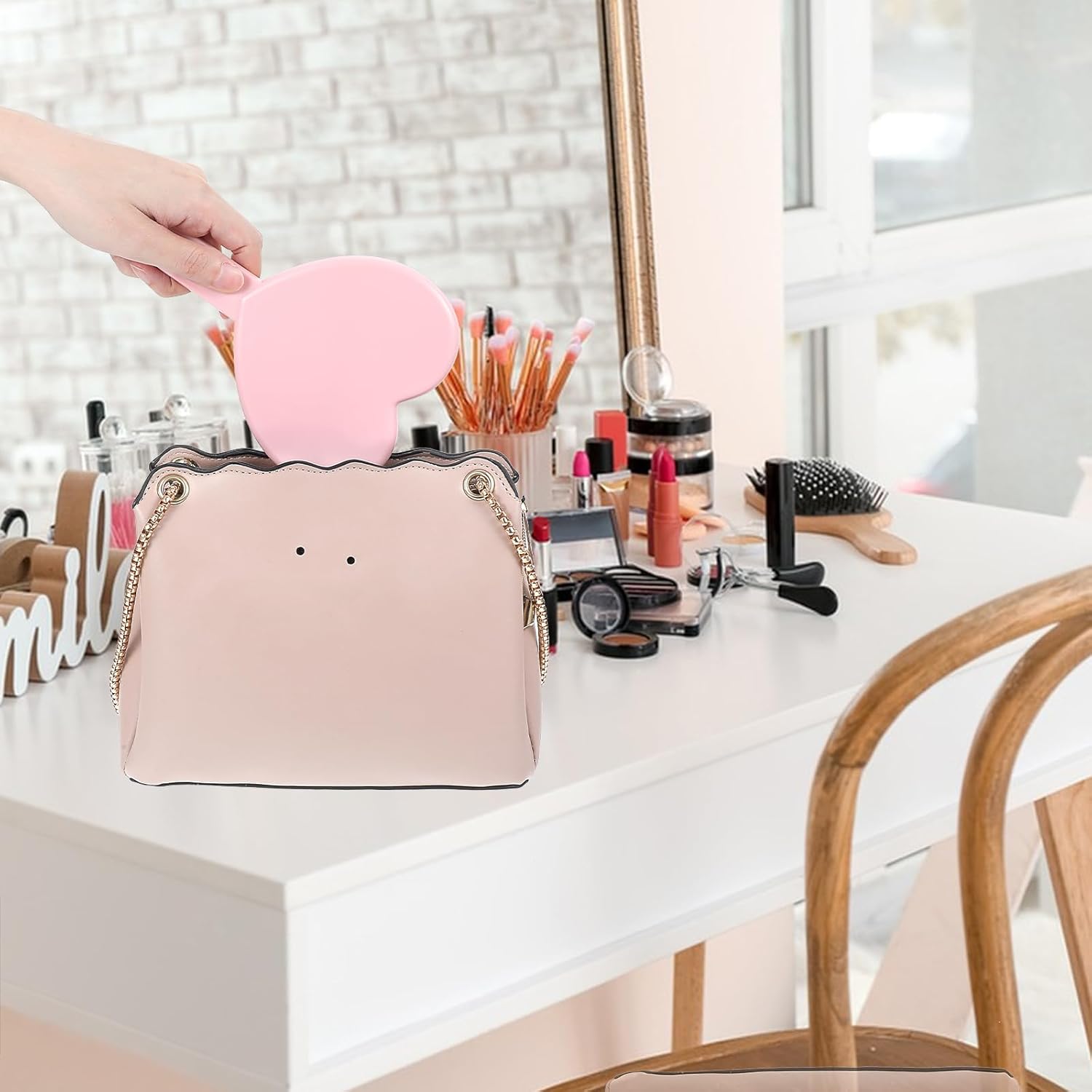 Heart Shaped Small Handheld Mirror,Handheld Eyelash Mirror Cosmetic Hand Mirrors with Handle for Portable Travel for Women Girls Pink