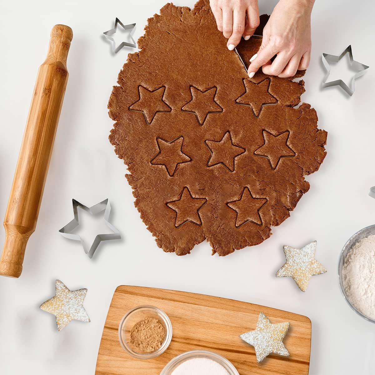 6 Pieces Star Cookie Cutters Set - Stainless Steel Five-Pointed Shaped Cutter, Biscuit Molds, Fondant Cake Cheese Pastry Mold Bakeware Tools Christmas Gifts Assorted Sizes
