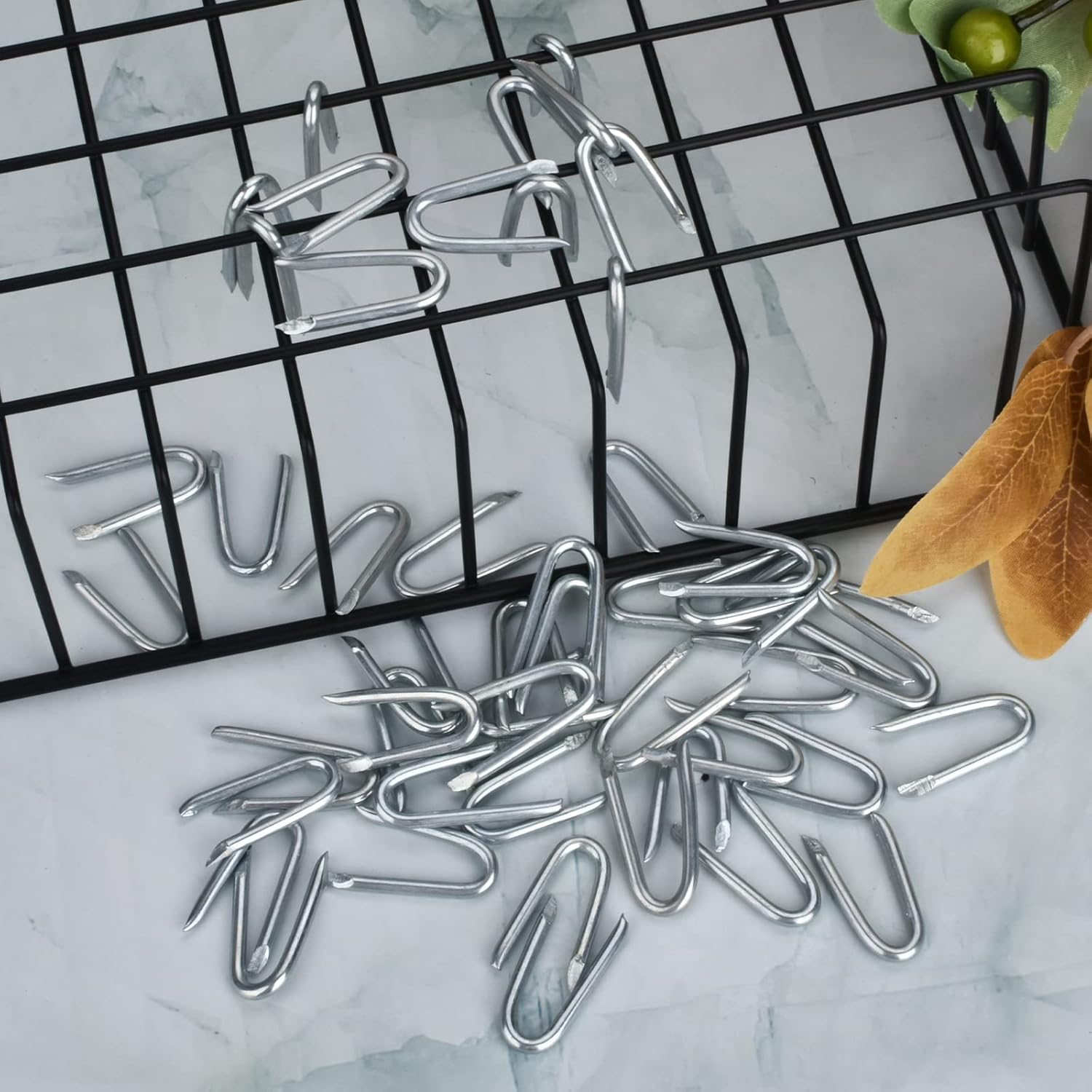 Steel Wire Fencing Staples 50Pcs Galvanized U Shaped Nails 1-1/4'' for Wire Mesh & Woven Fencing, Fence Post