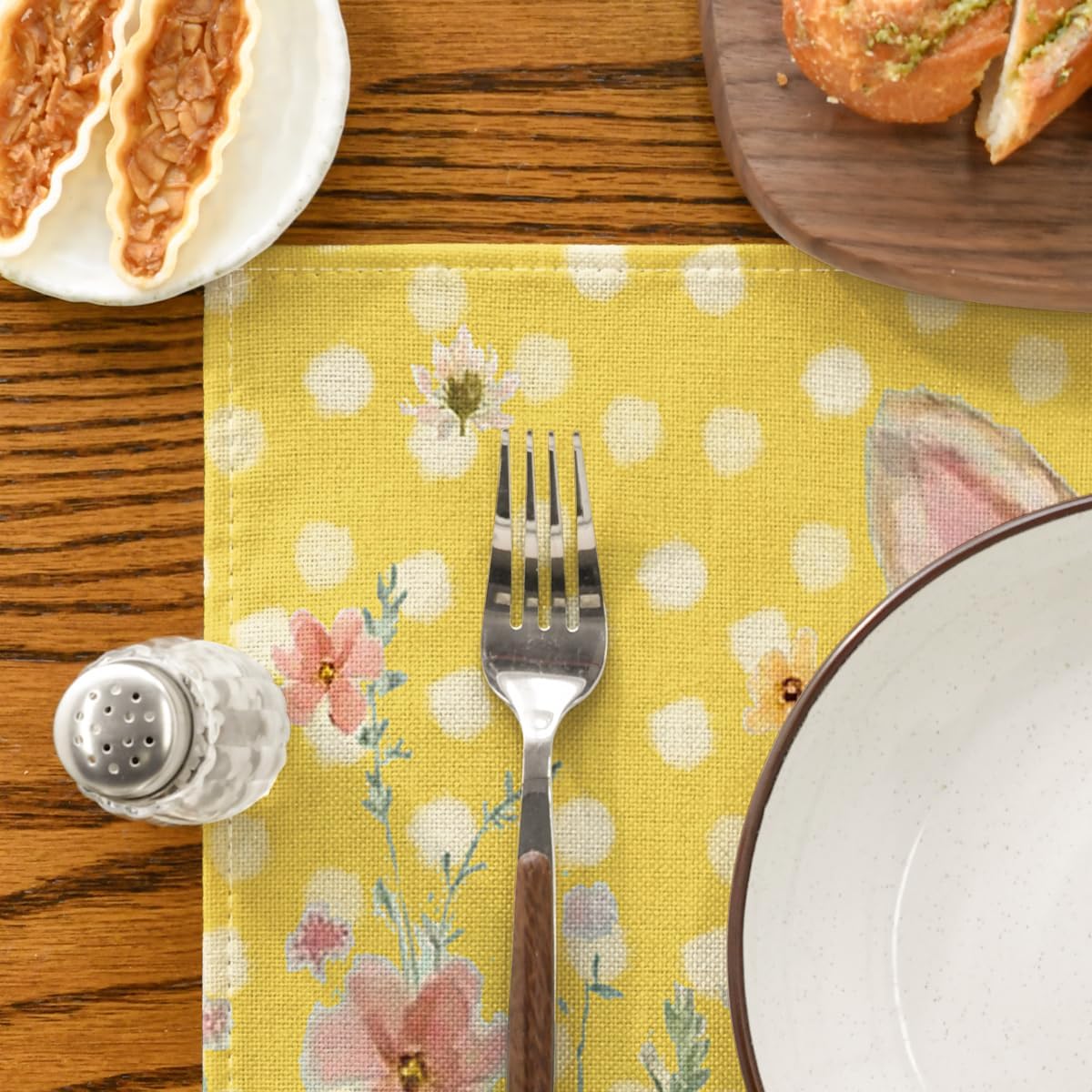 Yellow Bunny Polka Dot Easter Placemats Set of 4, 12x18 Inch Flower Seasonal Spring Holiday Table Mats for Party Kitchen Dining Decoration
