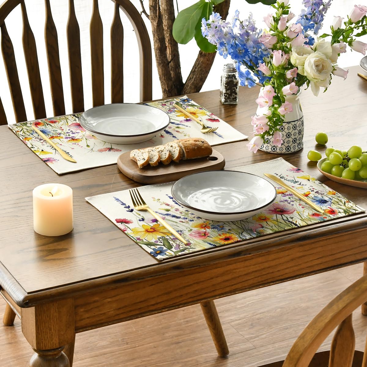 Daisy Lavender Floral Leaves Spring Placemats Set of 4,12x18 Inch Seasonal Spring Table Mats for Party Kitchen Dining Decoration